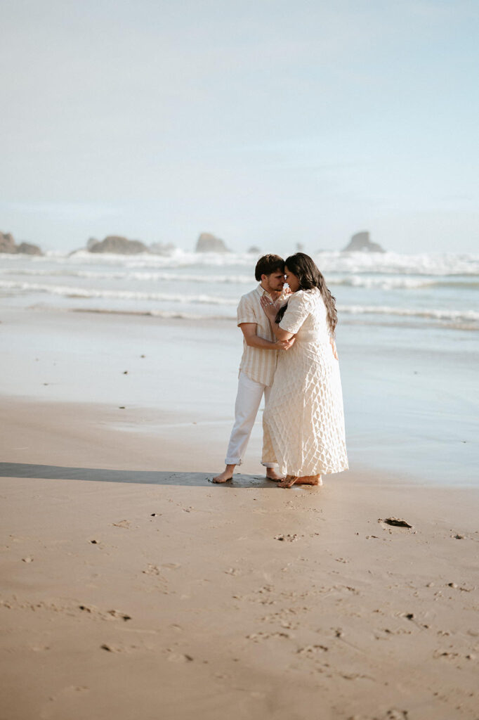 cannon beach engagement photos