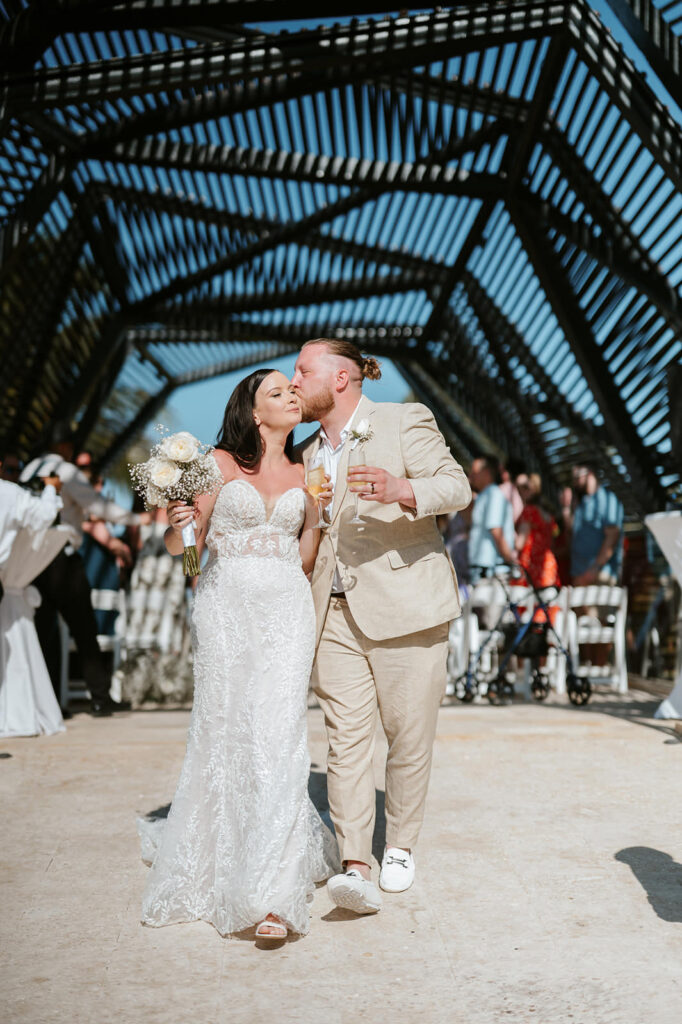 cancun wedding guide