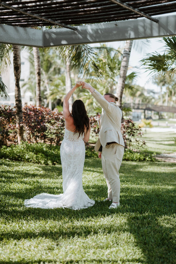 cancun wedding guide