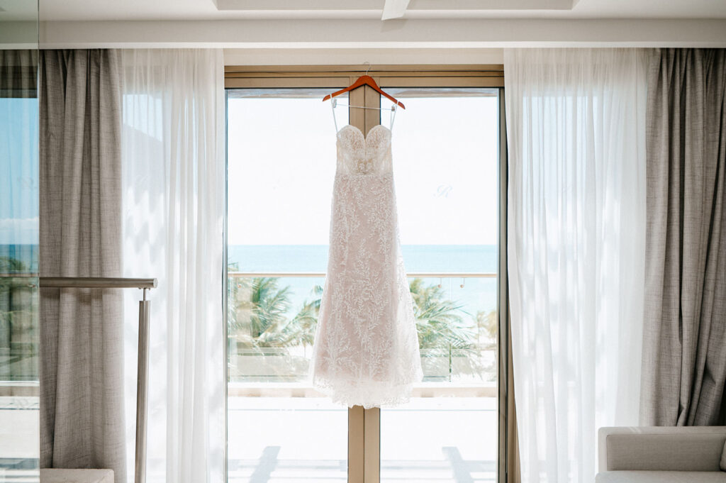 cancun wedding guide