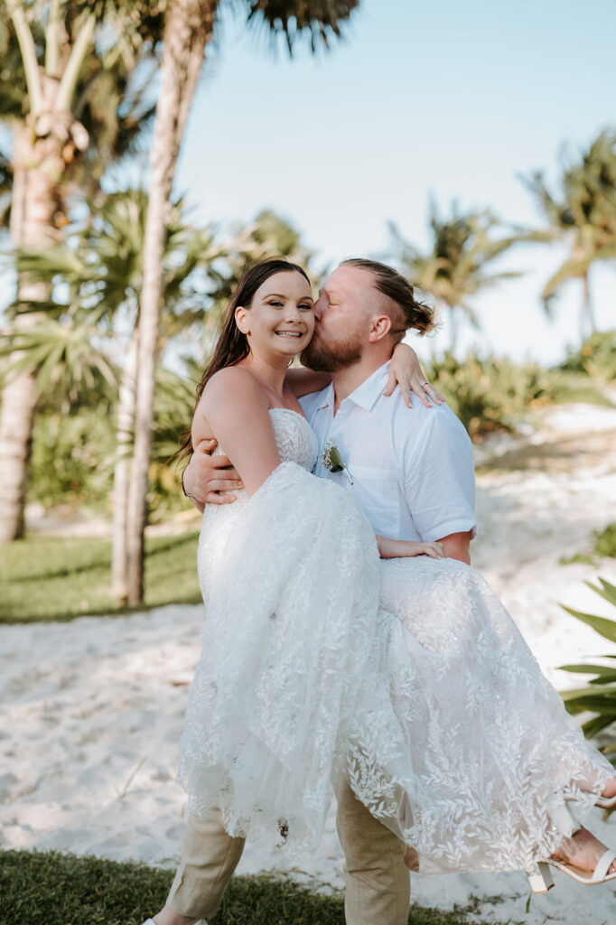cancun wedding guide