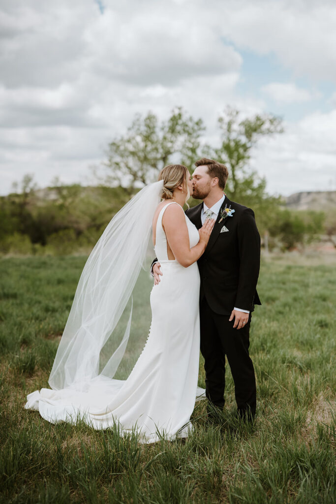 medora north dakota wedding