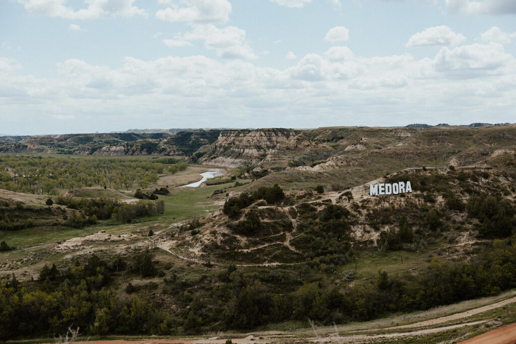 medora north dakota wedding